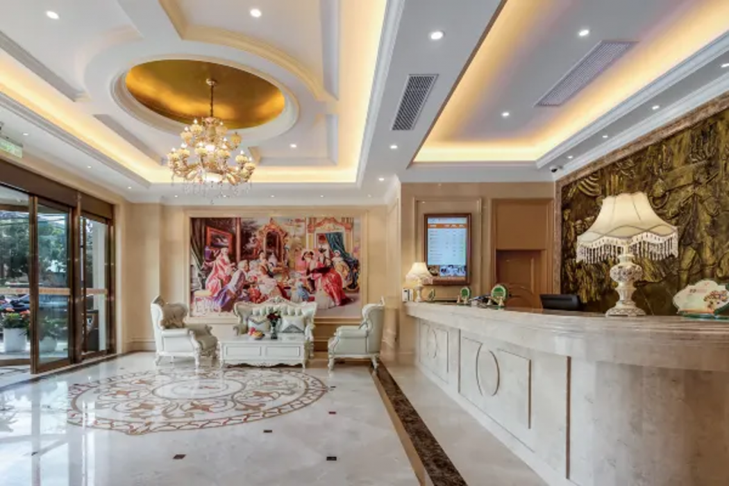 Vienna Hotel (Shanghai Hongmei South Road) 6/39