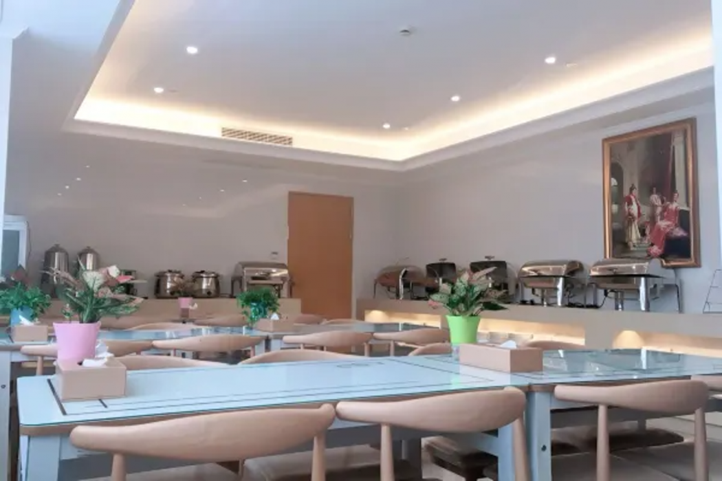 Vienna Hotel (Shanghai Hongmei South Road) 25/39
