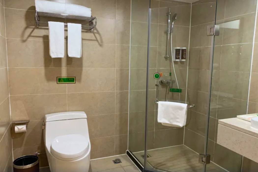 Vienna Hotel (Nanping Nanbin Road) 9/10