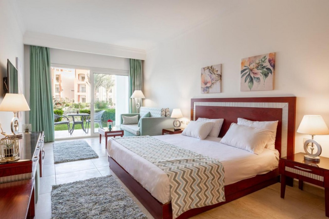 Oyster Bay Beach Suites 12/60
