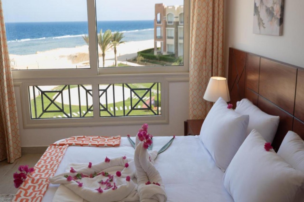 Oyster Bay Beach Suites 10/60