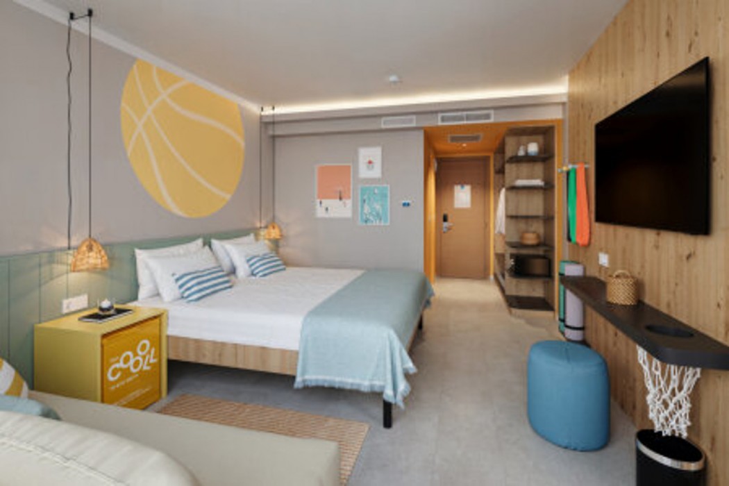 Sunny Porec Hotel By Valamar 10/21