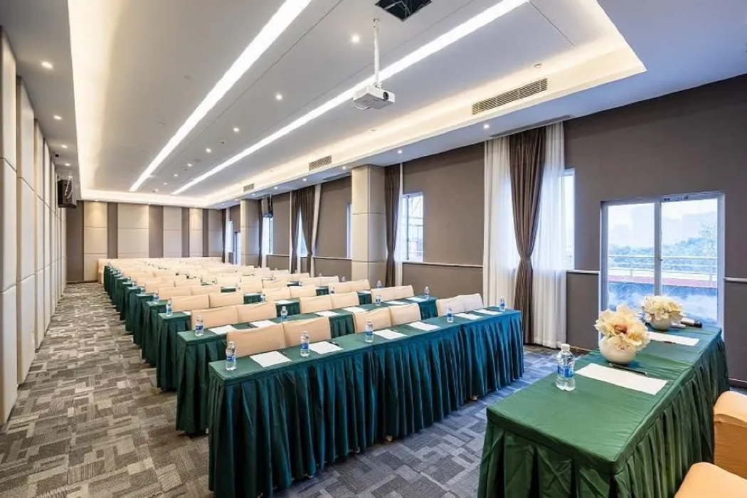 Lavande Hotel (Chengdu Panda Base store) 22/31