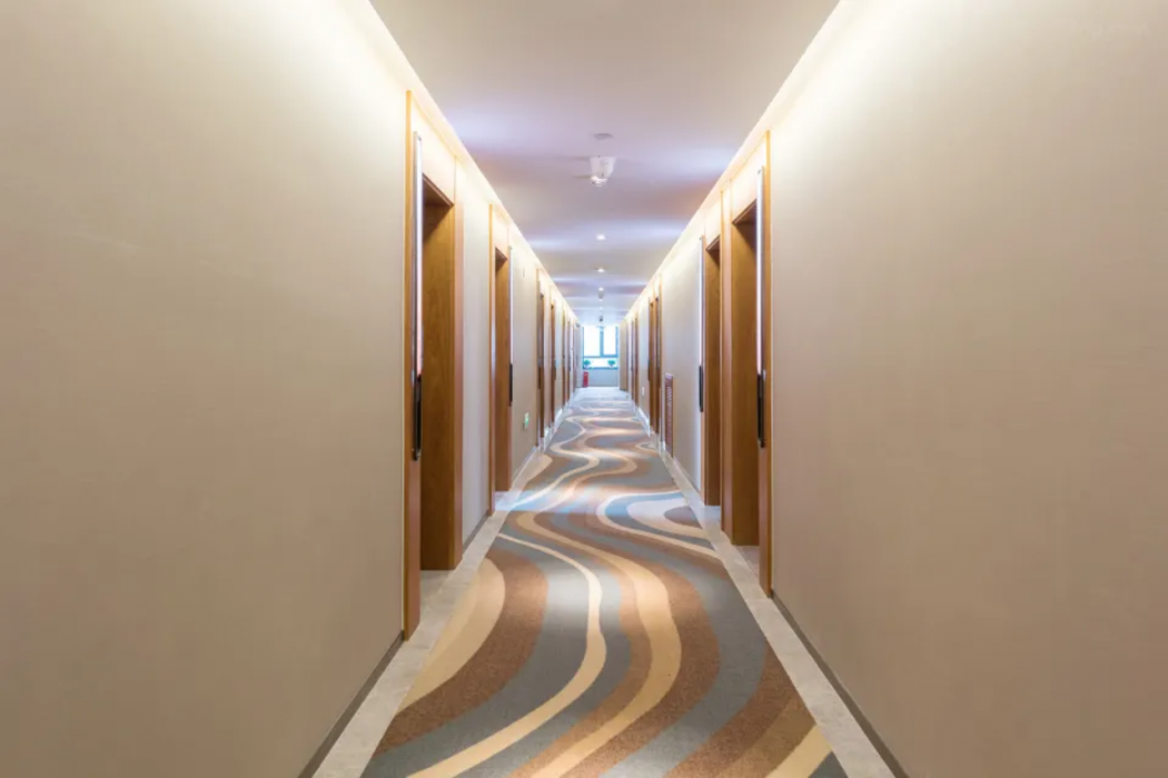 Both zhe brown hotel (Beijing peace west bridge station shop) 6/7
