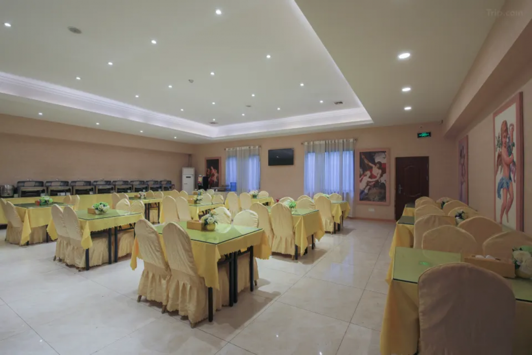 Vienna Hotel (Shenzhen International Convention and Exhibition Center Fuyong Baoan Avenue) 7/8