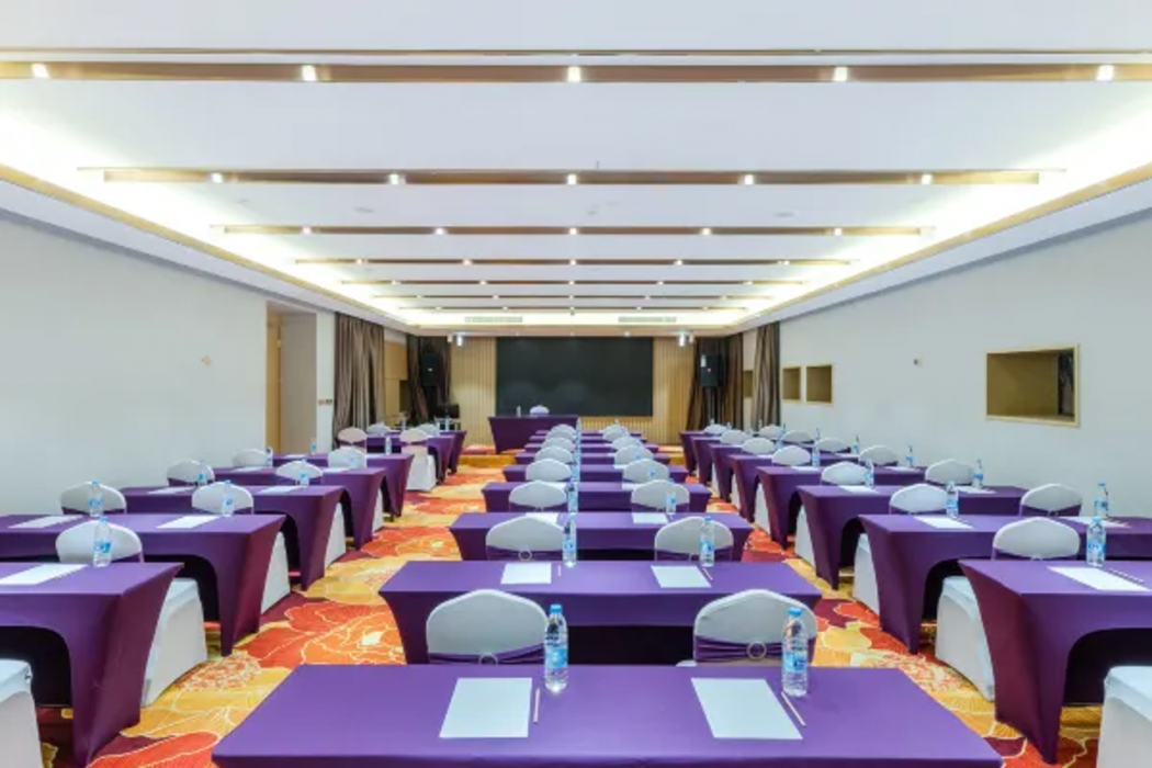 Vienna International Hotel (Xiamen University) 10/14