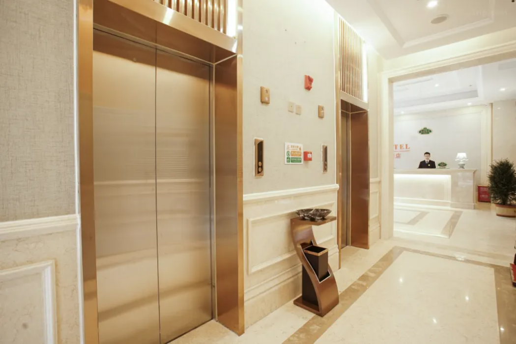 Vienna 3 Best Hotel (Chongqing Wansheng Hongen Fortune Plaza) 22/38