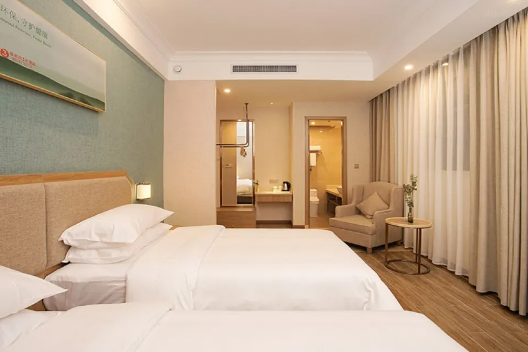 Vienna 3 Best Hotel (Chongqing Wansheng Hongen Fortune Plaza) 14/38