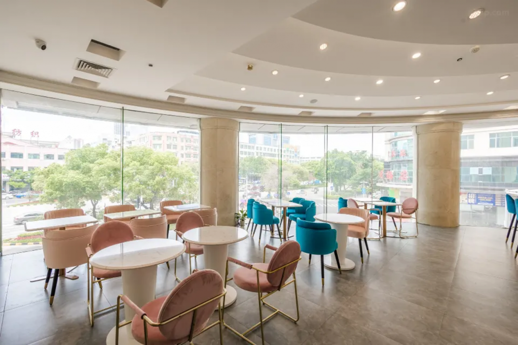 CHEERMAY HOTELS (Shenzhen Baoan Daqianli Pingzhou Subway Station) 19/28