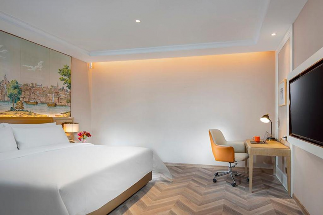 Vienna Hotel (Beijing Changping Science and Technology Park) 14/48