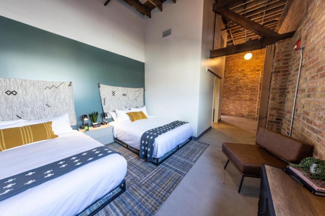 Evo Hotel 18/69