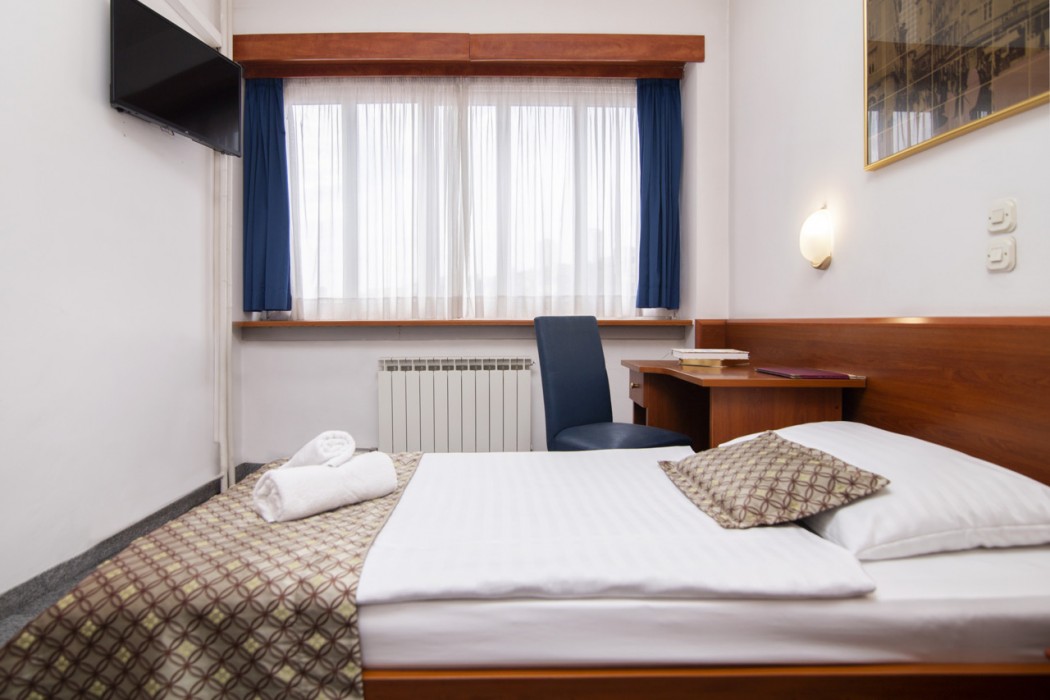 Hotel Neboder 16/62