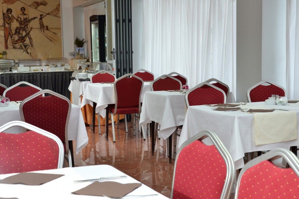 Hotel Neboder 44/62
