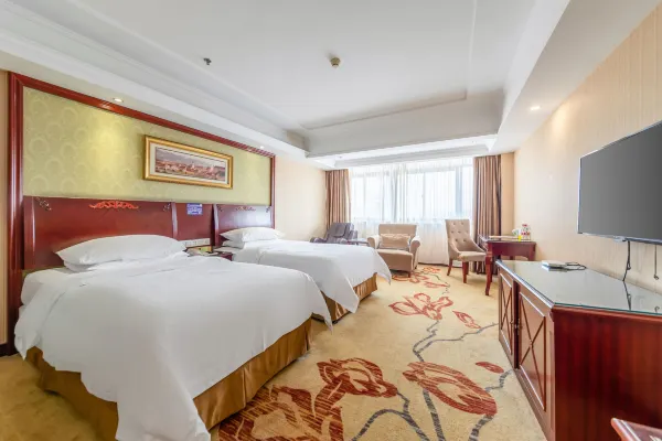 Vienna International Hotel (he yuan store, outlets Plaza, Yangzhou) 9/30
