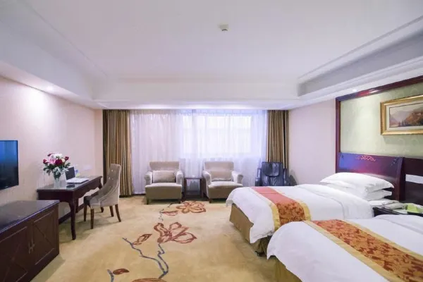 Vienna International Hotel (he yuan store, outlets Plaza, Yangzhou) 10/30