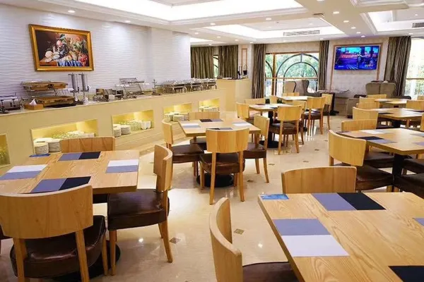 Vienna International Hotel (Slender lake Dongguan Street Ancient Canal) 33/38