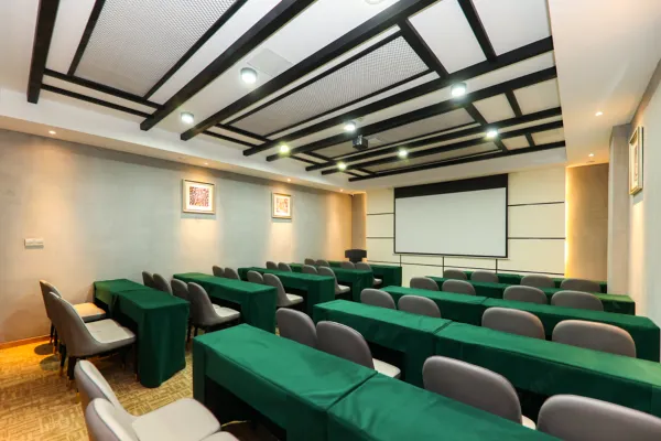 Kaiyuan Manju Hotel (Xiangshan Film City store) 18/22
