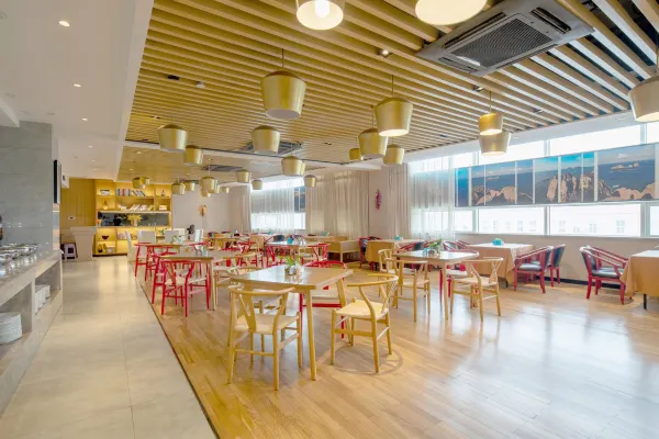 Manju Hotel (Wanda Plaza Branch of Xiangshan Passenger Transport Center) 24/24