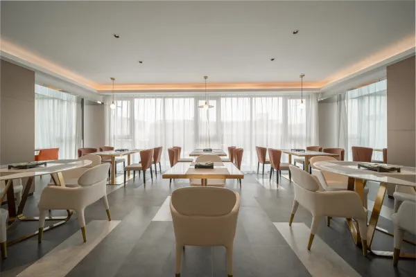 Kaiyuan Yiju Hotel (Xinchang Dafosi store) 21/47