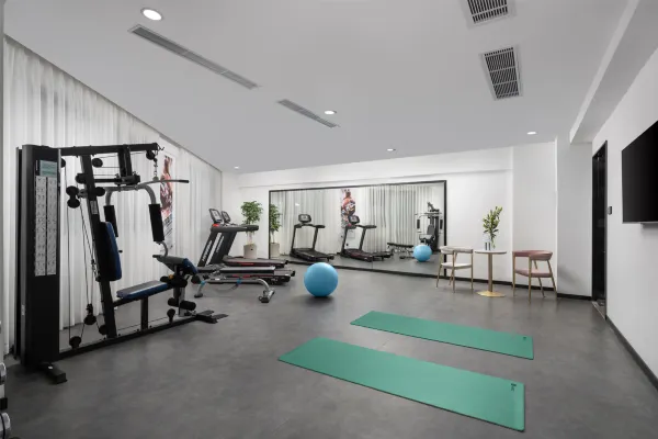Kaiyuan Yiju Hotel (Xinchang Dafosi store) 32/47