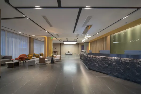 Kaiyuan Yiju Hotel (Xinchang Dafosi store) 5/47