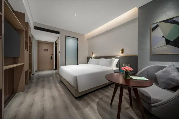 Kaiyuan Yiju Hotel (Xinchang Dafosi store) 16/47