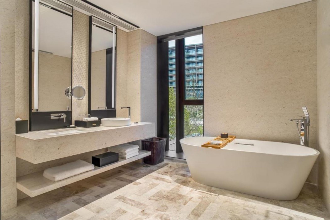 Sheraton Ninghai 10/60