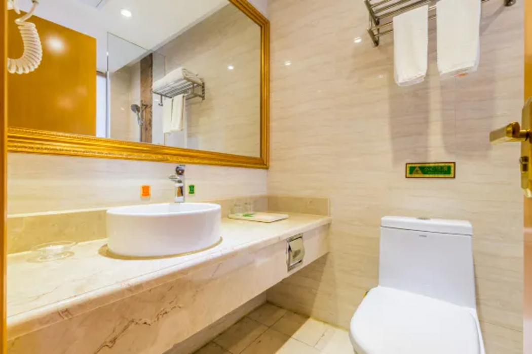 Vienna International Hotel (Foshan Nanhai Heshun) 12/37