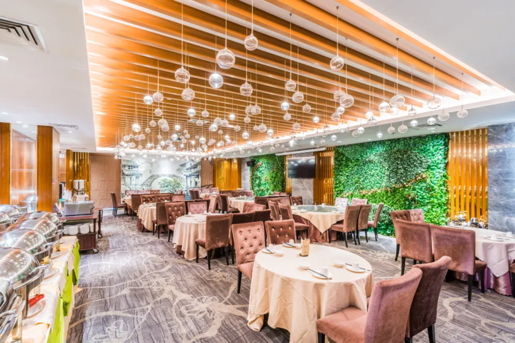 Vienna International Hotel (Foshan Lecong Center) 36/52