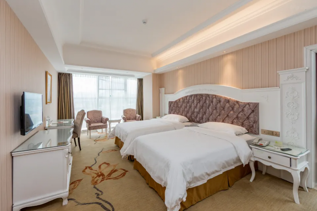 Vienna International Hotel (Guilin Wanda) 10/26