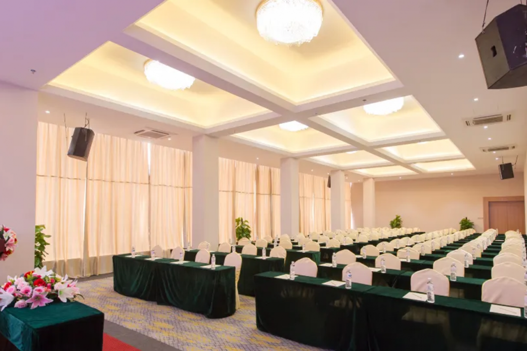 Vienna International Hotel (Guilin Wanda) 23/26