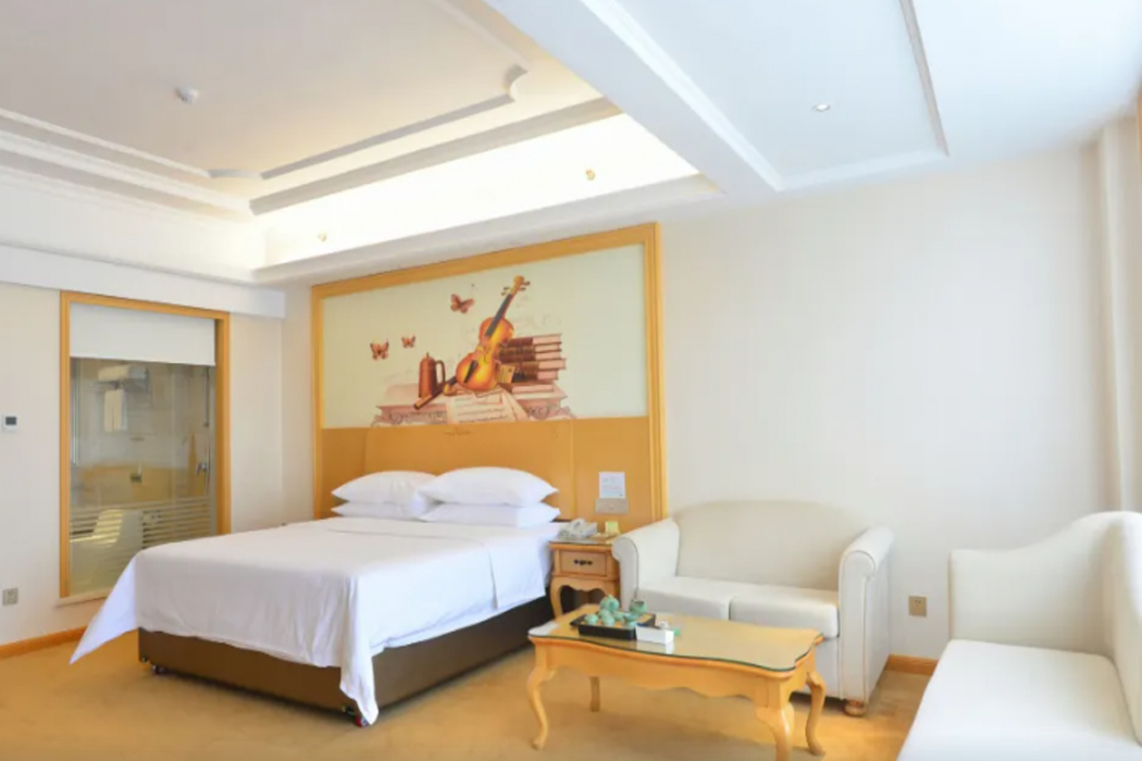 Vienna International Hotel (Huizhou Binhai Park Shop) 12/44