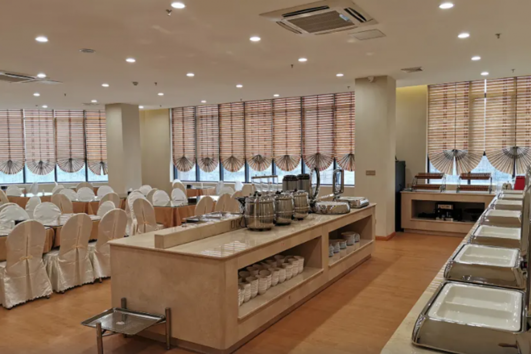 Vienna International Hotel (Huizhou Binhai Park Shop) 20/44