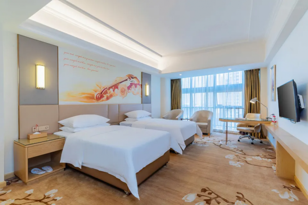 Vienna Hotel (Foshan Jiujiang Xinji Plaza Store) 14/34
