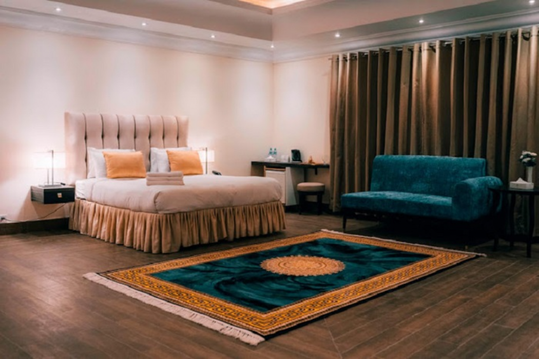 Faletti's Grand Bahawalpur 8/32