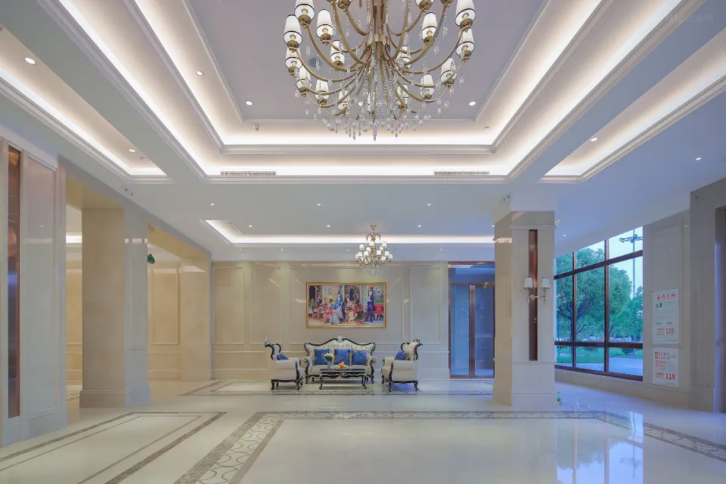 Vienna International Hotel (Qidong Jiangtian Ecological Park) 8/34