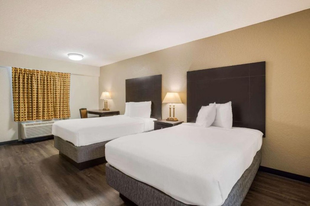 Econo Lodge Vidalia, GA 16/50