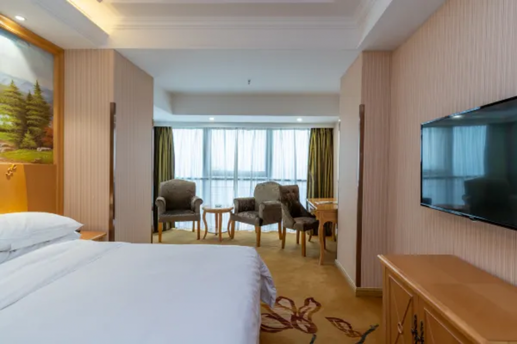Vienna Hotel (Suzhou Shengze International Trade Center) 13/29