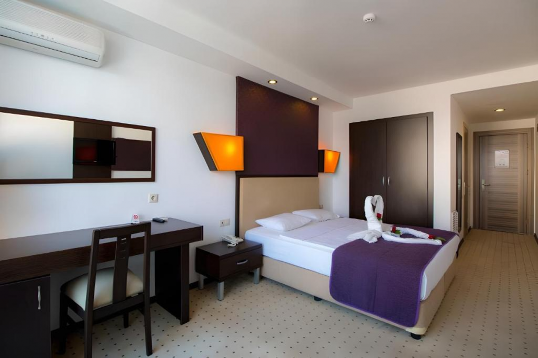 Supreme Beach Hotel - Adults Only +14 9/35