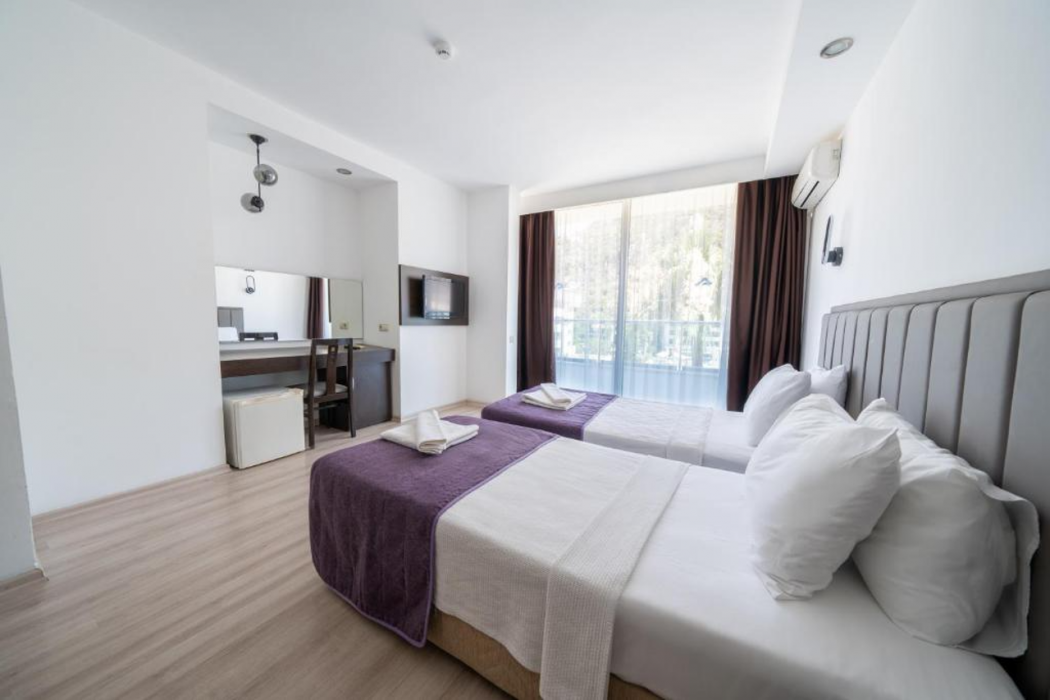 Supreme Beach Hotel - Adults Only +14 10/35