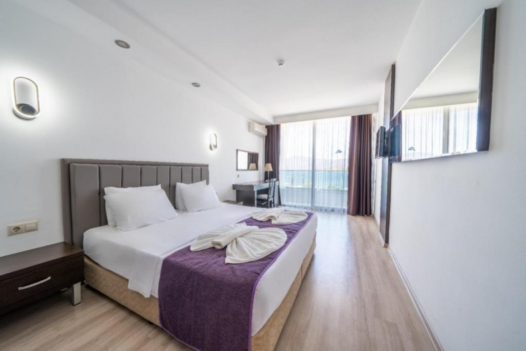Supreme Beach Hotel - Adults Only +14 8/35