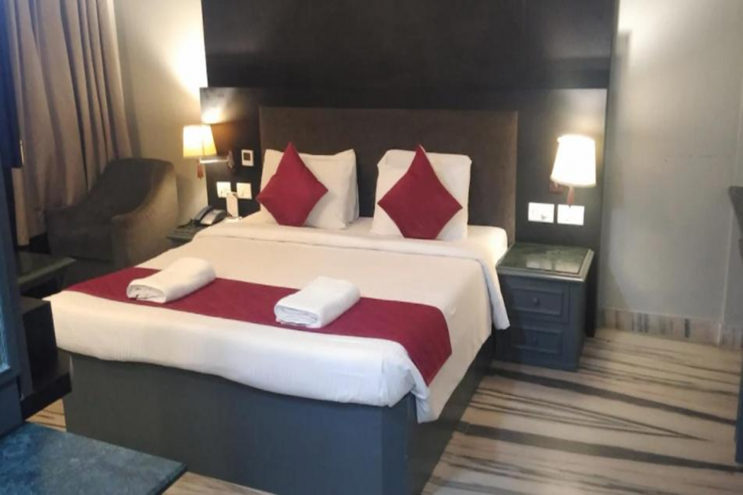 Zip By Spree Hotels Surabi International 10/58