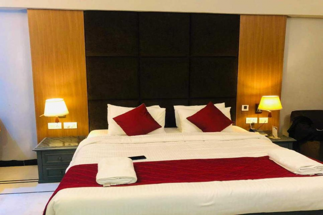 Zip By Spree Hotels Surabi International 11/58