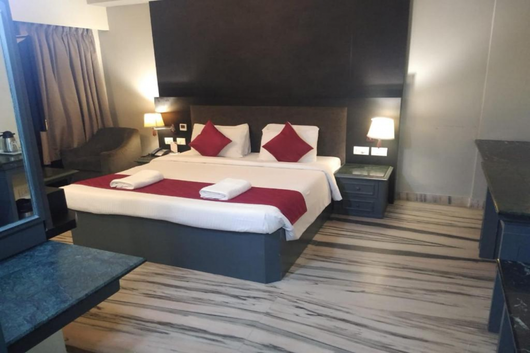 Zip By Spree Hotels Surabi International 9/58
