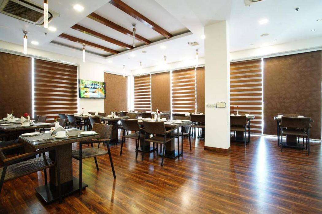 Zip By Spree Hotels Delhi Greater Kailash 10/16