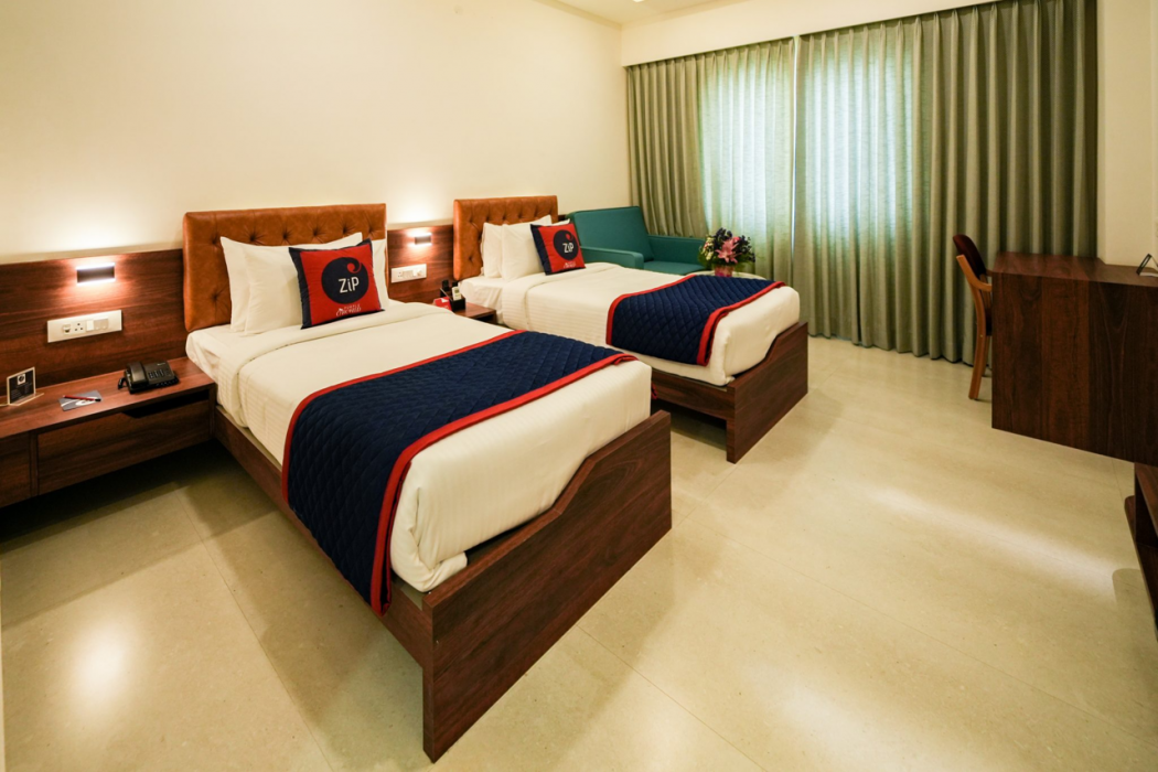 Zip By Spree Hotels Purple Orchid 15/36
