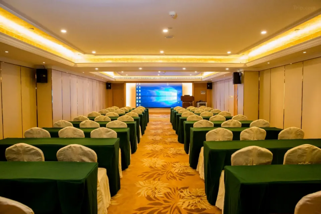 Vienna International Hotel (Foshan Beijiao New Town Midea Headquaters) 7/8