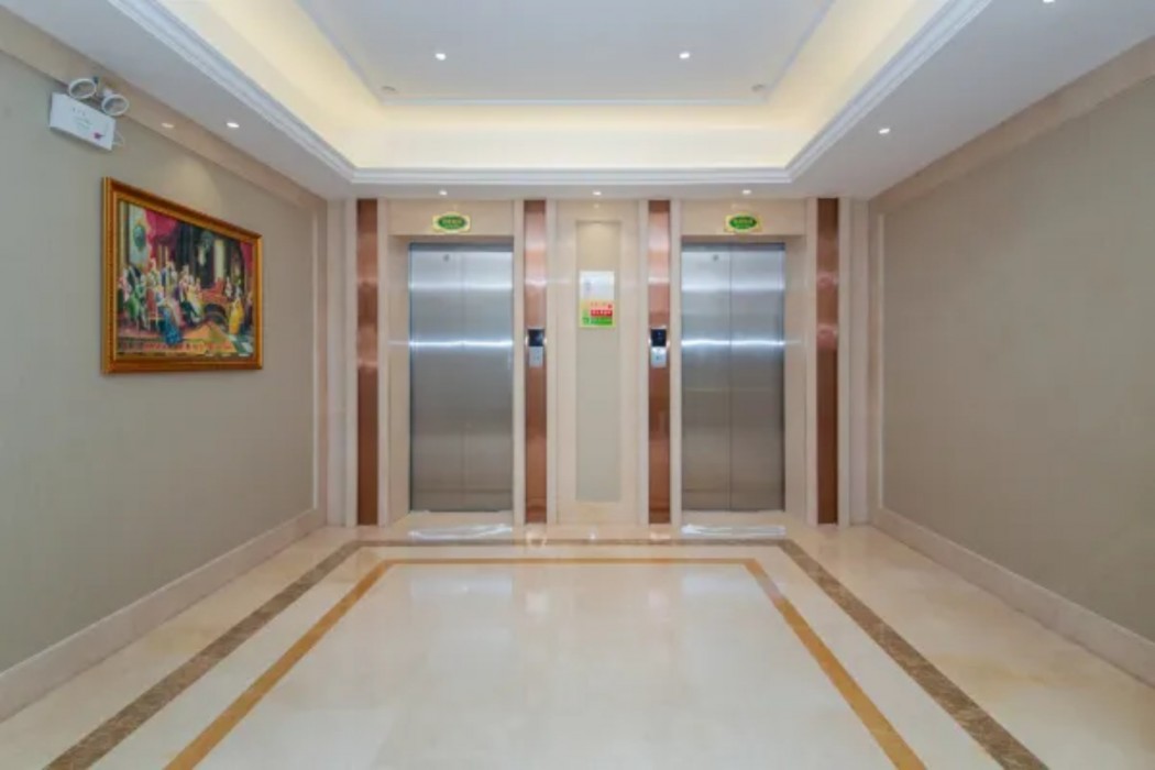 Vienna International Hotel (Macheng Trade City) 9/12