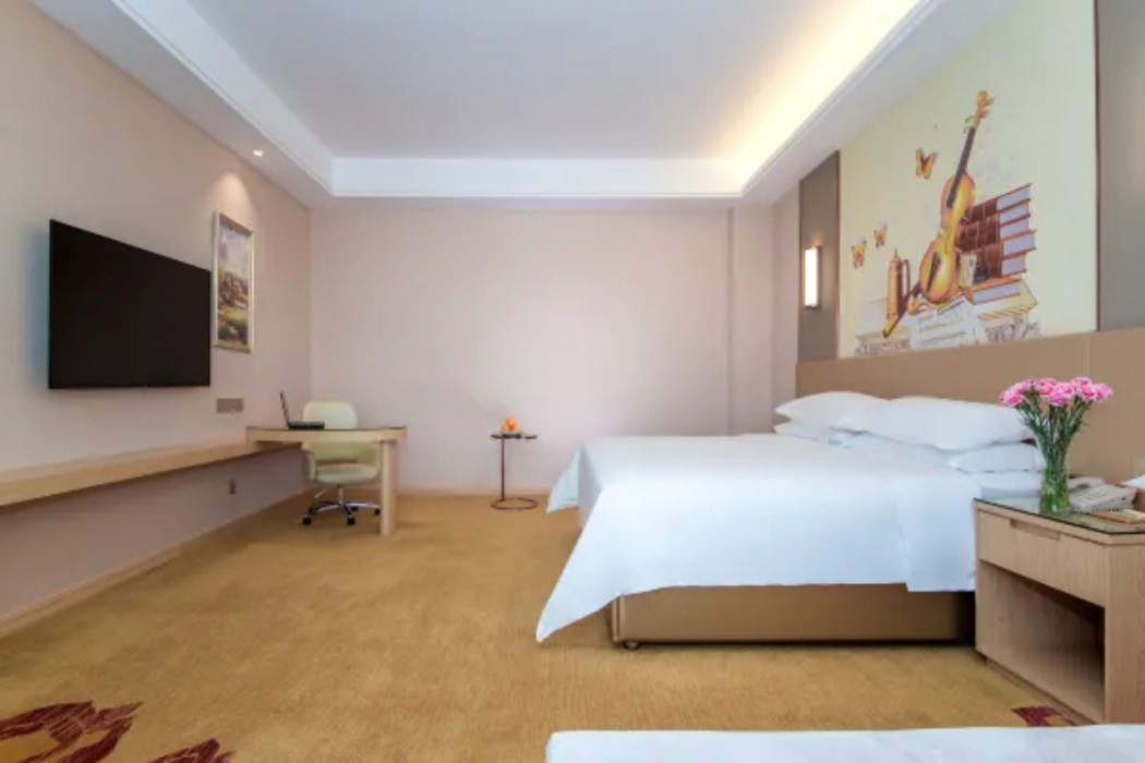Vienna International Hotel (Macheng Trade City) 5/12