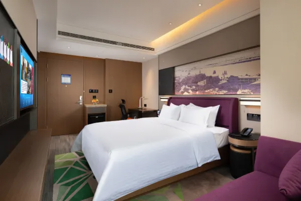 Taixing Hampton by Hilton Hotel 4/17